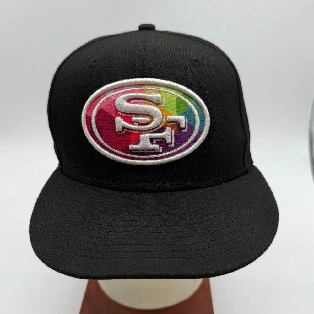 NFL San‎ Francisco 49ers New Era 59FIFTY Crucial Catch Cancer  Fitted Hat 7 1/2